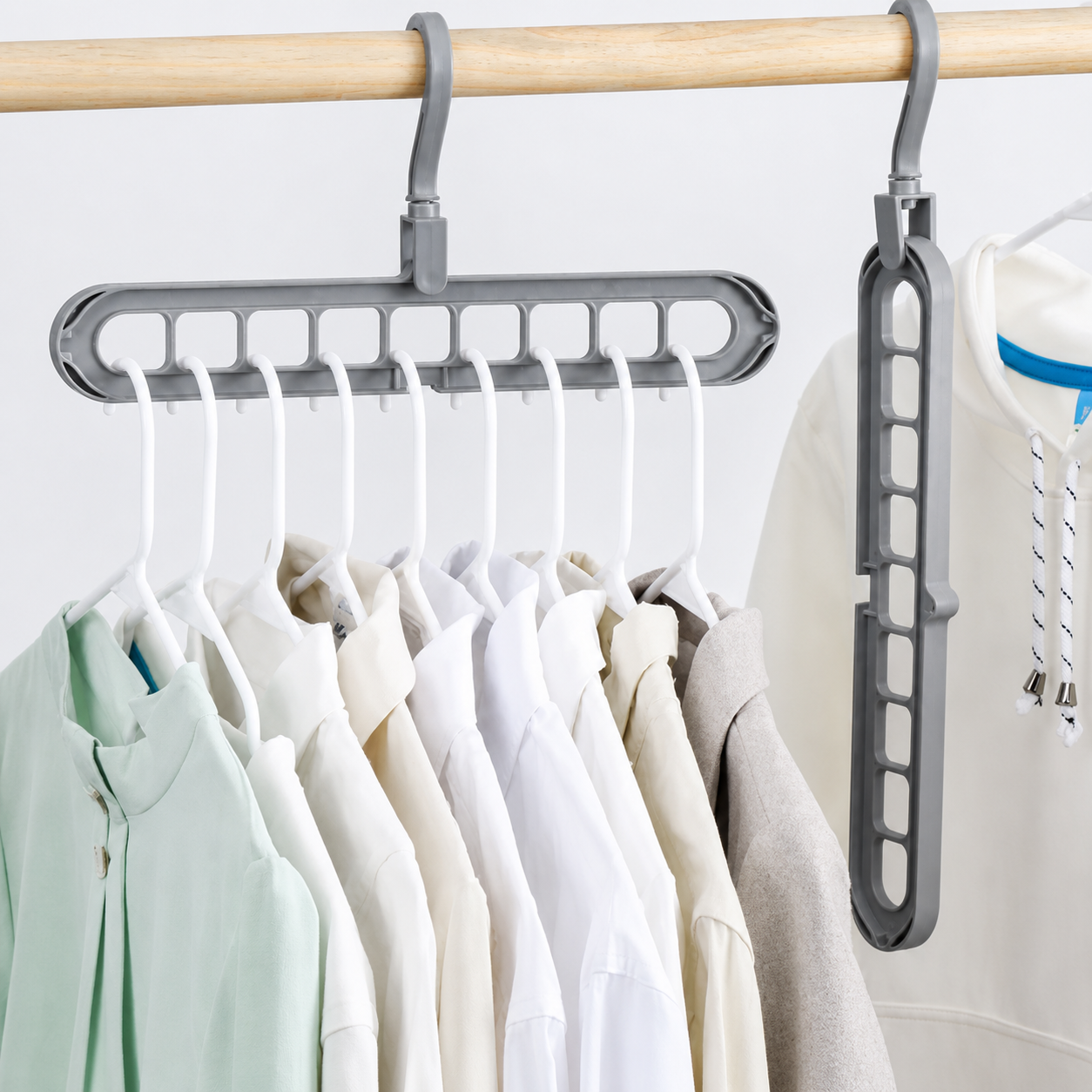 Cintre Magique 9-en-1 : Libérez 80% d'Espace dans votre Dressing !