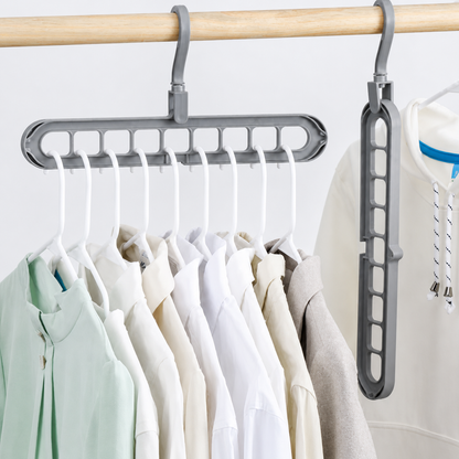 Cintre Magique 9-en-1 : Libérez 80% d'Espace dans votre Dressing !